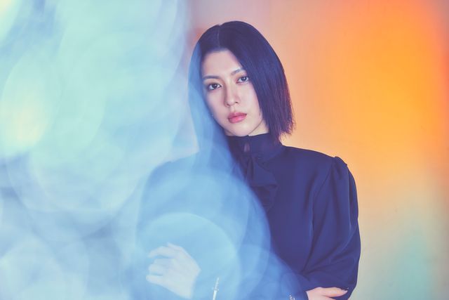 三吉彩花『本心』インタビュー撮り下ろしカット（7枚目）