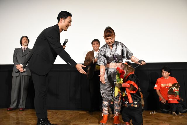 『真田十勇士』猿飛佐助・中村勘九郎が日光さる軍団と共演！フォトギャラリー（2枚目）