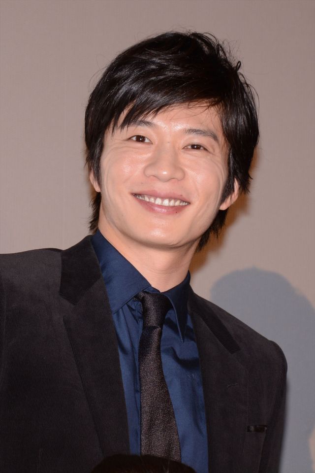 登場は仲良く手をつないで…田中圭＆娘役の岩崎未来！森カンナも出席した『劇場版　びったれ!!!』初日舞台あいさつ【フォトギャラリー】（2枚目）