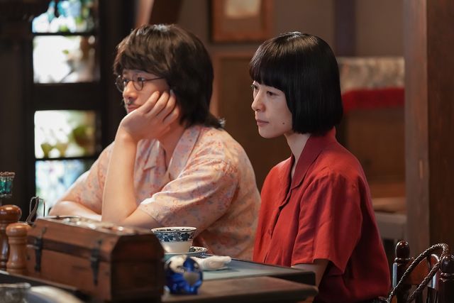 るいとジョーはジャズ喫茶を訪れ…「カムカムエヴリバディ」第97回の場面写真：フォトギャラリー