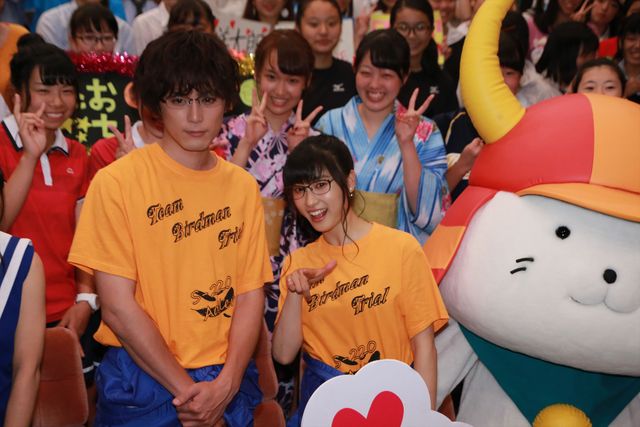 リケジョ＆リケダンルックの土屋太鳳＆間宮祥太朗、自転車で登場！（17枚目）