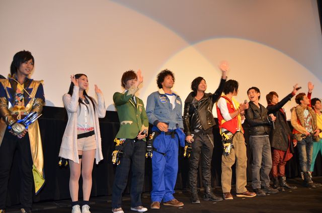 映画『仮面ライダー×スーパー戦隊×宇宙刑事 スーパーヒーロー大戦Z』初日舞台あいさつ：フォトギャラリー