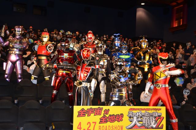 映画『仮面ライダー×スーパー戦隊×宇宙刑事 スーパーヒーロー大戦Z』初日舞台あいさつ（15枚目）