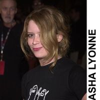 natasha_lyonne5.jpg