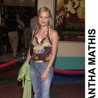 samantha_mathis1.jpg
