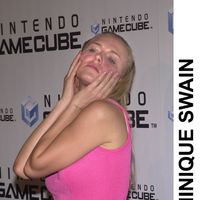 dominique_swain6.jpg