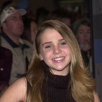 mae_whitman001.jpg