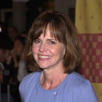sally_field003.jpg