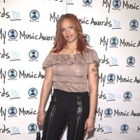 faith_evans003.jpg