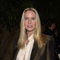 Kelly_Lynch004.jpg