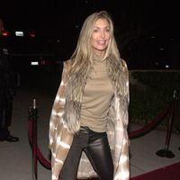 Heather_Thomas001.jpg