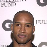 Henry_Simmons.jpg
