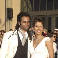 Halle_And_Eric003.jpg