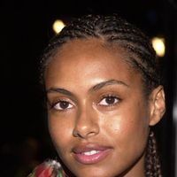 Shakara_Ledard008.jpg