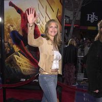 Kelly_Preston003.jpg