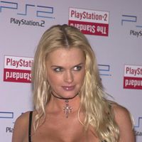 Kylie_Bax003.jpg