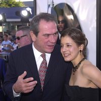 Jones_and_Wife002.jpg