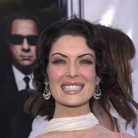 Lara_Flynn_Boyle009.jpg