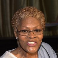 Dionne_Warwick001.jpg