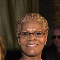 Dionne_Warwick002.jpg