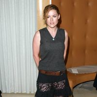 Kathleen_Robertson001.jpg