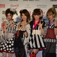 SCANDAL02.jpg