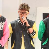 harajukudedenierbeeshuffle-7.jpg