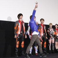 ultramanginga-2.jpg