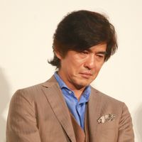 aiwotsumuhitoshonichi.jpg