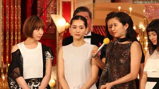 綾瀬はるか、長澤まさみ、夏帆、広瀬すず『海街diary』4姉妹が最優秀作品賞に歓喜！フォトギャラリー