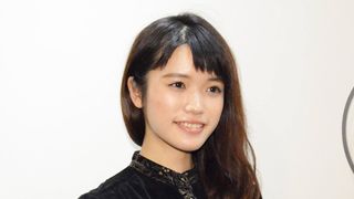 美山加恋20歳！シックな黒ファッションで登場 献血イベント ギャラリー