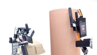 かわいすぎて困ります…オプティマスプライム&バンブルビー&メガトロンの雄姿!