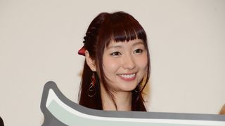 戸松遥、ピンクのドレスで可愛すぎる！『劇場版　ソードアート・オンライン　－オーディナル・スケール－』初日舞台あいさつフォトギャラリー