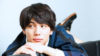いたずらっ子な表情からセクシーまで【インタビューカット集】