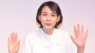 のん、はじける笑顔！「LINEモバイル」新CM記者発表会フォトギャラリー