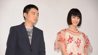 やっぱりオシャレな橋本愛、永野芽郁＆染谷将太とともに登場！