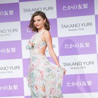 MirandaKerrTakanoYuri-10.jpg