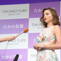 MirandaKerrTakanoYuri-16.jpg