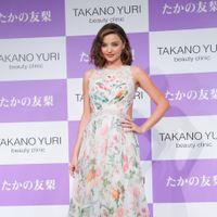 MirandaKerrTakanoYuri-5.jpg