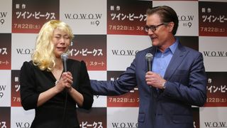 椿鬼奴、憧れのクーパー捜査官との対面に号泣