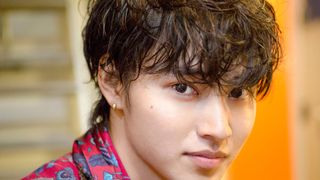 くしゃくしゃヘアーからの目力ヤバっ!【インタビューカット集】