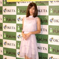有村藍里の挑戦とは?妹・有村架純との共演にも意欲を見せた写真集「i」発売記念イベント