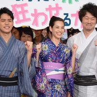 妻夫木聡&水原希子、浴衣姿で登場!『民生ボーイと狂わせガール』完成披露舞台あいさつ