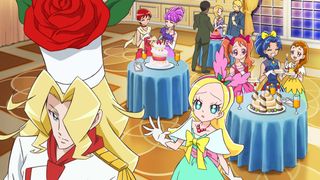 ほほ笑み合うゆかりさんとあきらさんが麗しい…『映画　キラキラ☆プリキュアアラモード　パリッと！想い出のミルフィーユ！』より