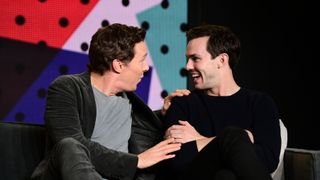 距離が近いベネディクト・カンバーバッチ＆ニコラス・ホルト！『The Current War』会見＆プレミア写真【計20枚】