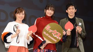 ガッキーの萌え袖かわいい…映画『ミックス。』金メダルペアとミックス！試写会