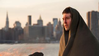 フランク/パニッシャーは一体何を見つめている……?「Marvel パニッシャー」新場面写真