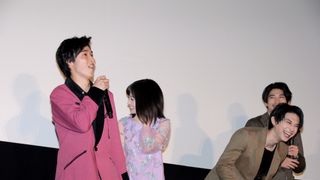 山崎賢人のはっちゃけに吉沢亮&橋本環奈ら大爆笑!