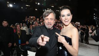 スター・ウォーズ豪華スター&人気キャラ集合!『最後のジェダイ』ワールドプレミア!