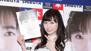 “まいんちゃん”福原遥、今年で20歳！1stフォトブック「はるかいろ」発売記念イベント